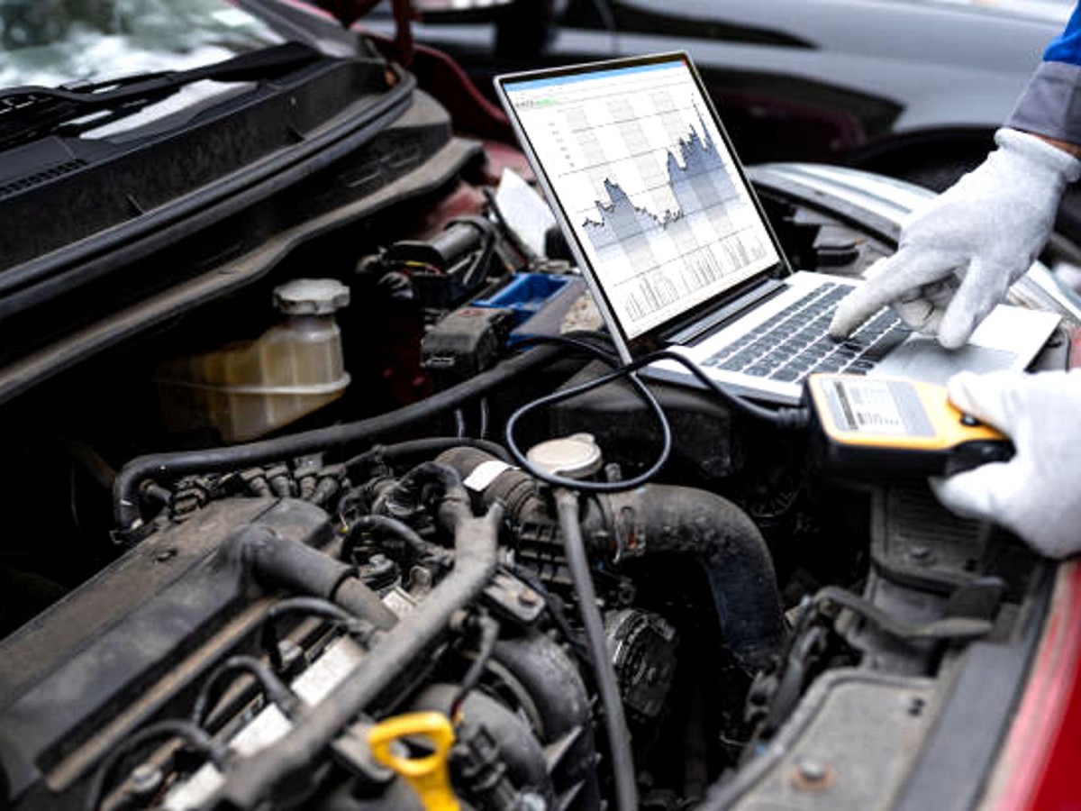 Auto diagnostics service